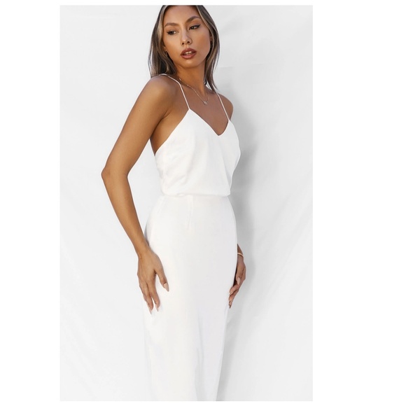 ALL THINGS GOLDEN - THE CLASSIC DRESS with V-Neck & Spaghetti Straps - Picture 1 of 6